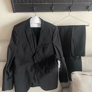 Classic Black Men's Suit